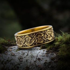 14K Gold Viking Ring with Borre Style Knotwork Scandinavian Ornament