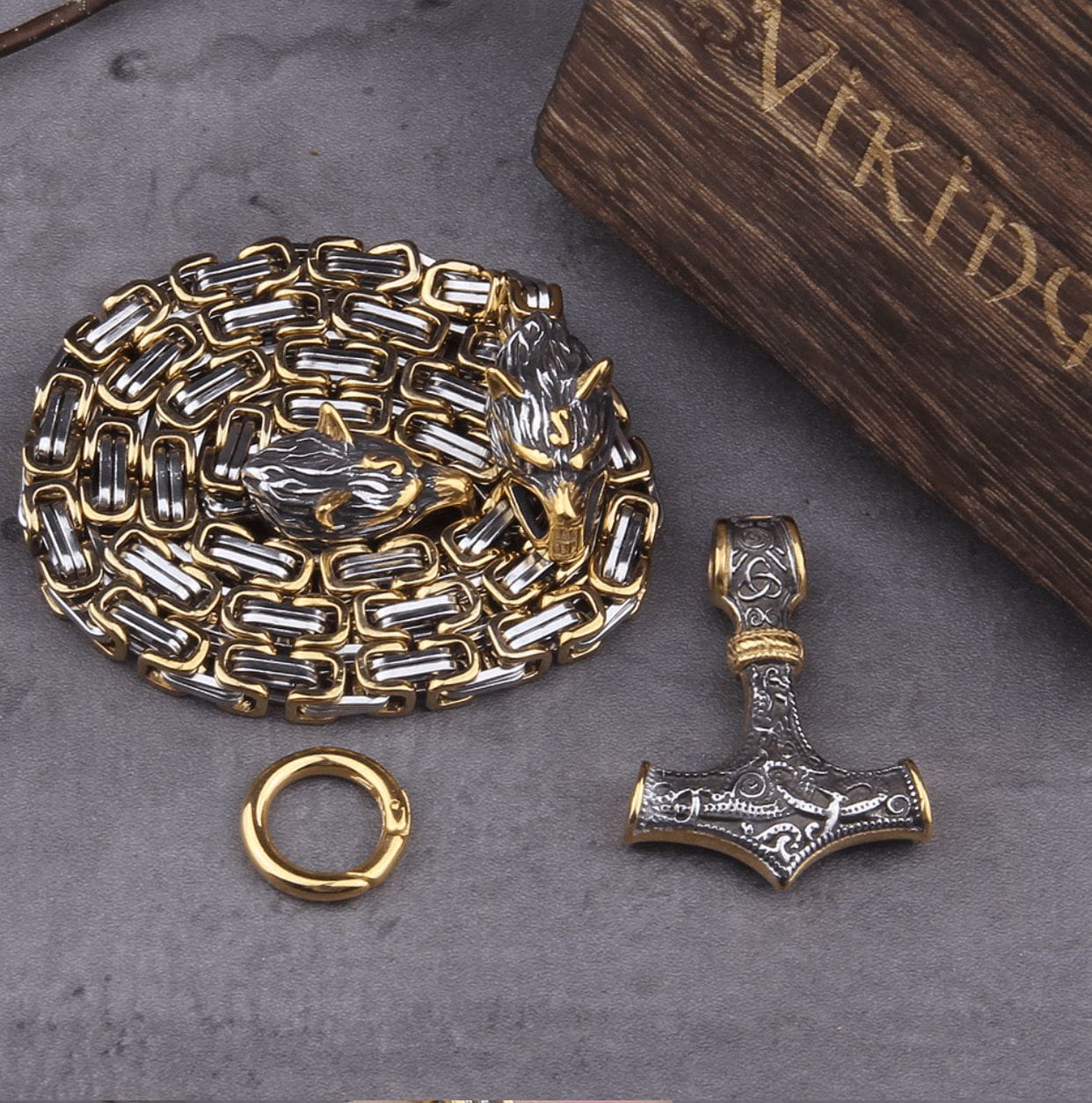 Fenrir Sun-Eater Wolf of Ragnarok Mjolnir King’s Chain in Gold & Steel.-5