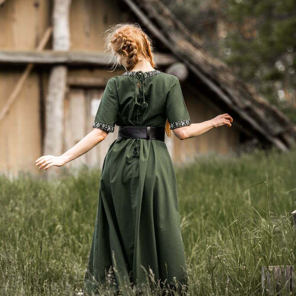 Green Short Sleeve Viking Dress | Embroidered Viking Woman’s Gown