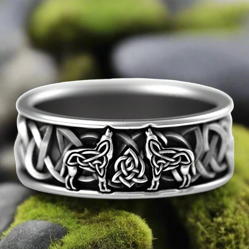 Viking Wolf Ring with Twin Howling Wolves Celtic Knot Design