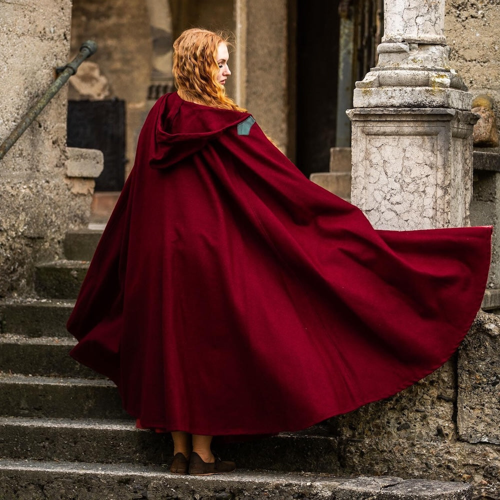 Red Unisex  Wool Viking Cloak | Wolf Clasp