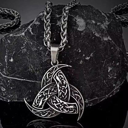 Viking Triple Horn of Odin Pendant Necklace with Celtic Knotwork