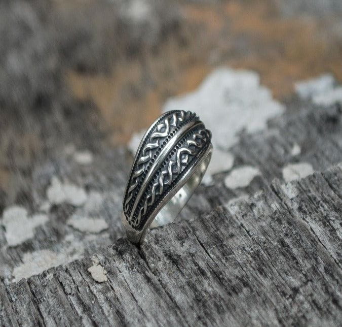 Beautiful Ring with Viking Ornament Sterling Silver Unique Jewelry-1