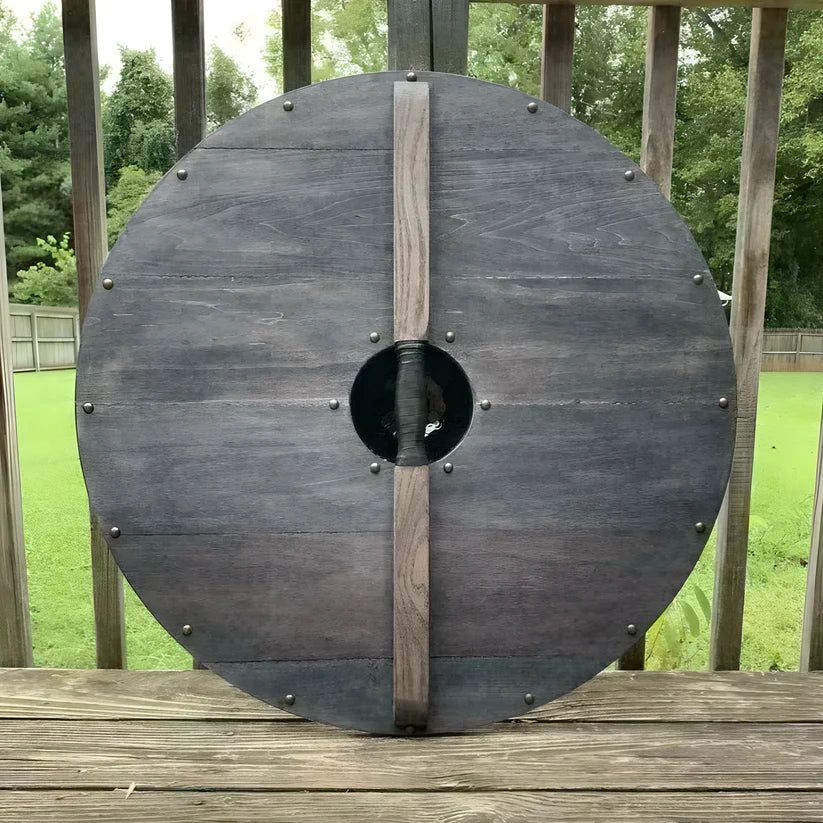 Bloodied Viking Shield - Planking construction