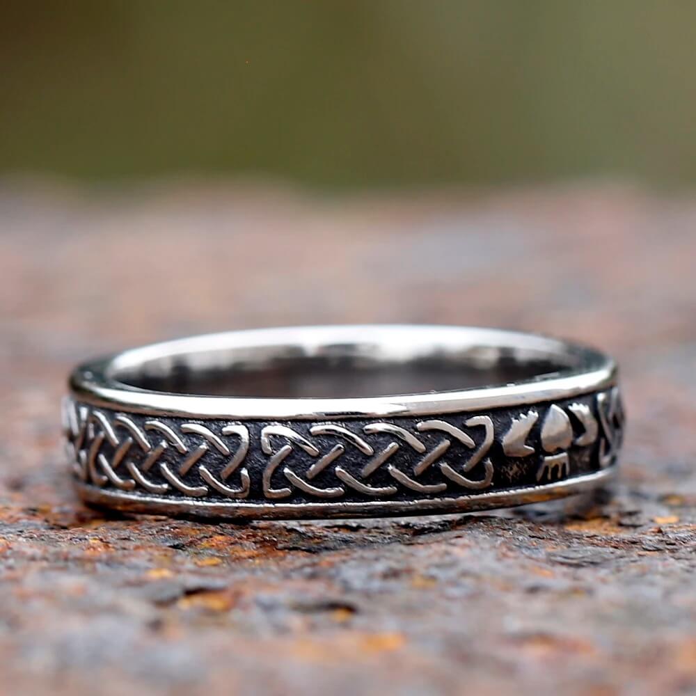 Celtic Claddagh Knot Titanium Steel Ring