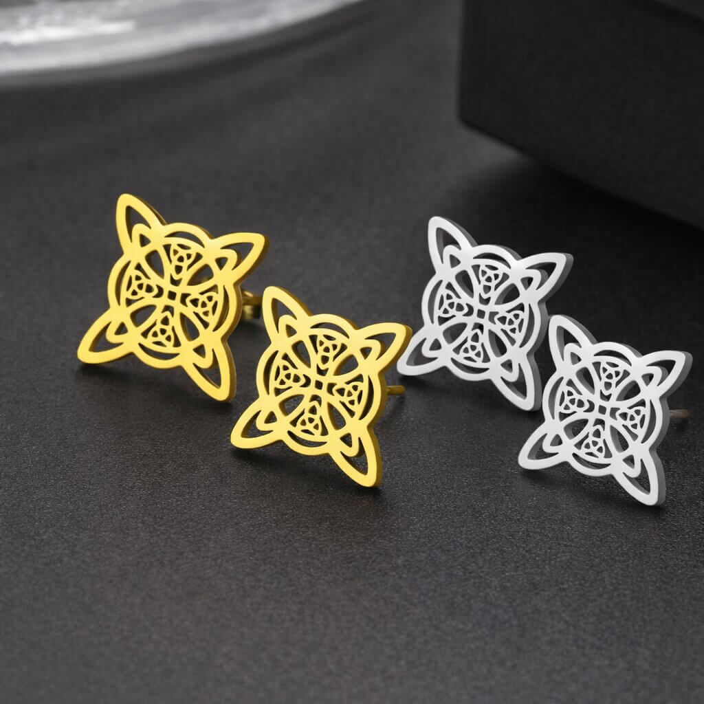 Celtic witch's knot star stud earrings in gold and silver stainless steel with openwork Trinity knot design