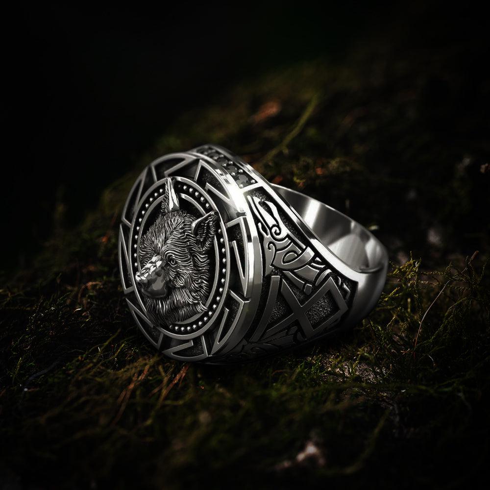 Retro Viking Wolf Head Totem Ring-1