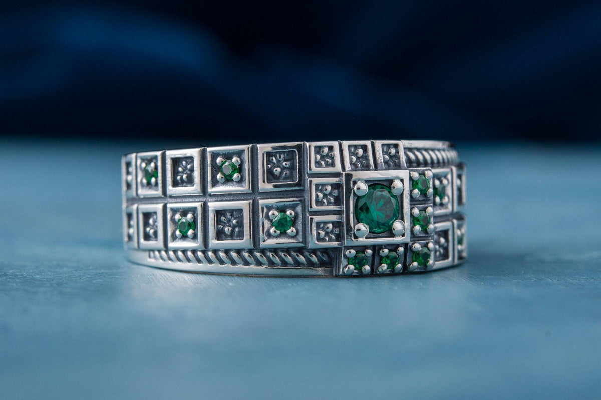 Ring with Green CZ and Ornament Sterling Silver Fashion Jewelry-6