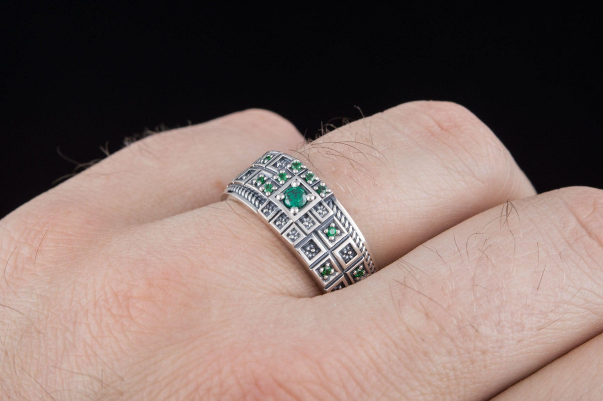 Ring with Green CZ and Ornament Sterling Silver Fashion Jewelry-7