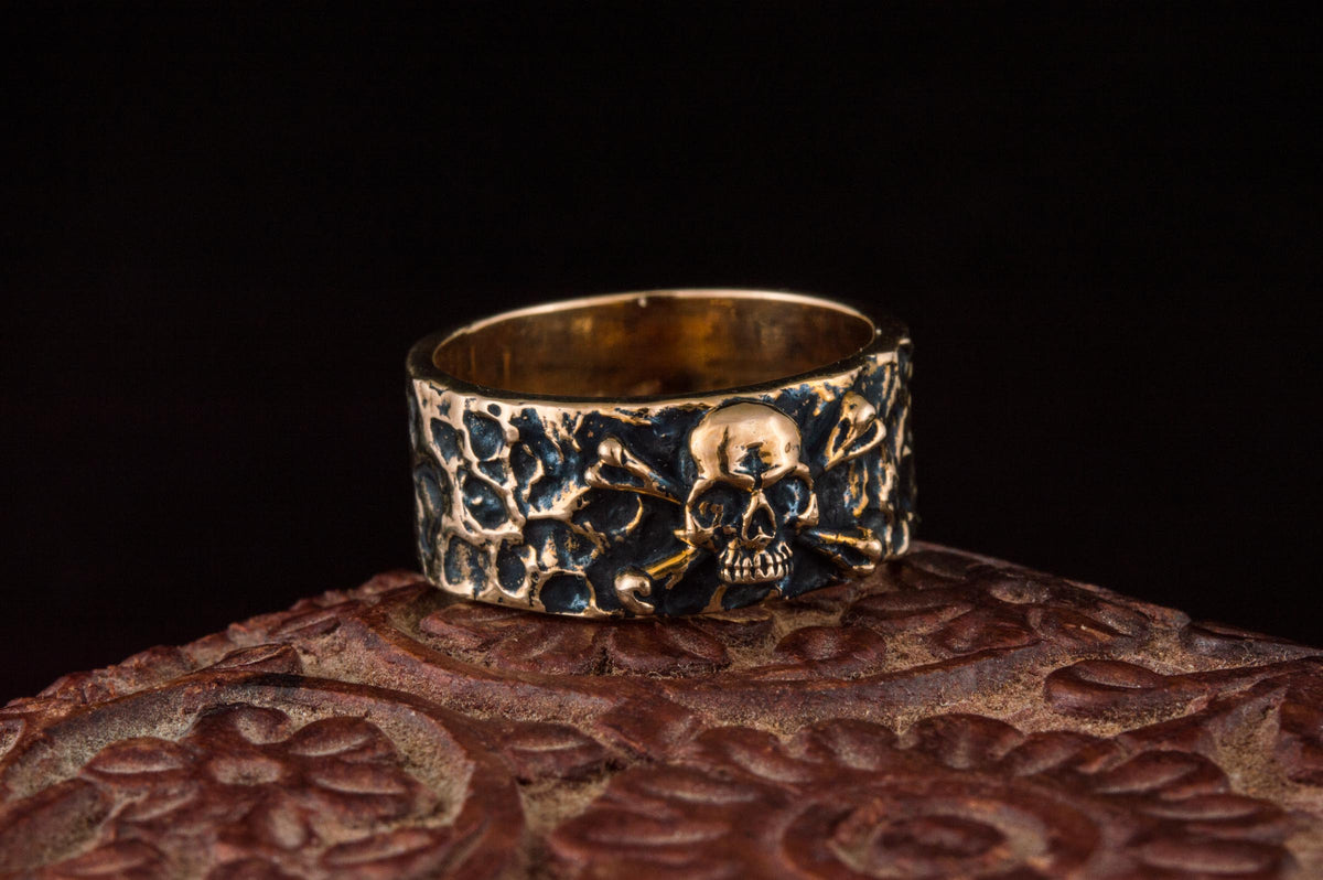 Ring with Jolly Roger Symbol Bronze Unique Jewelry-1