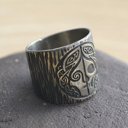 Round Stainless Steel Skull Face Amulet Ring-3
