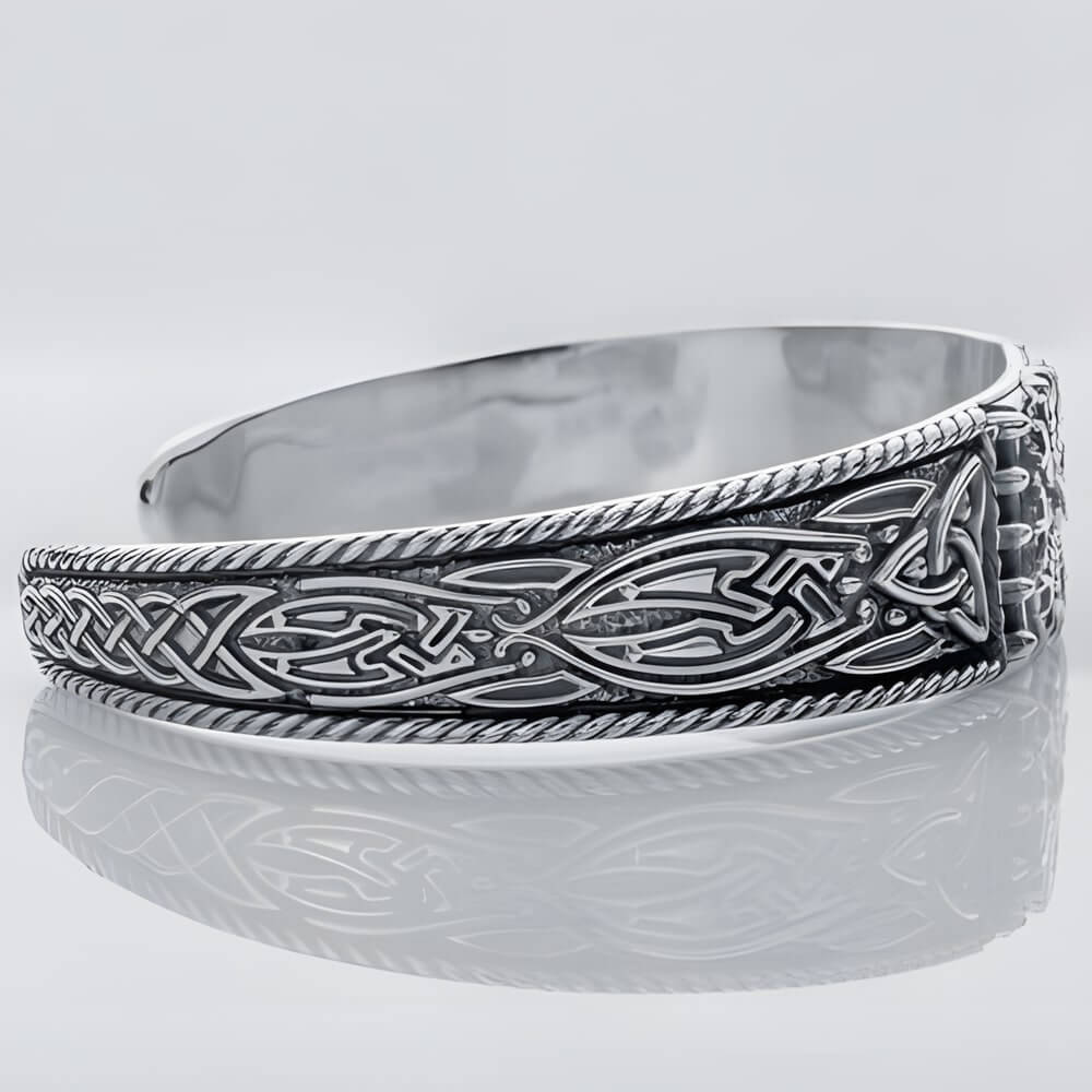 Viking Helm of Awe – Silver Cuff Bracelet