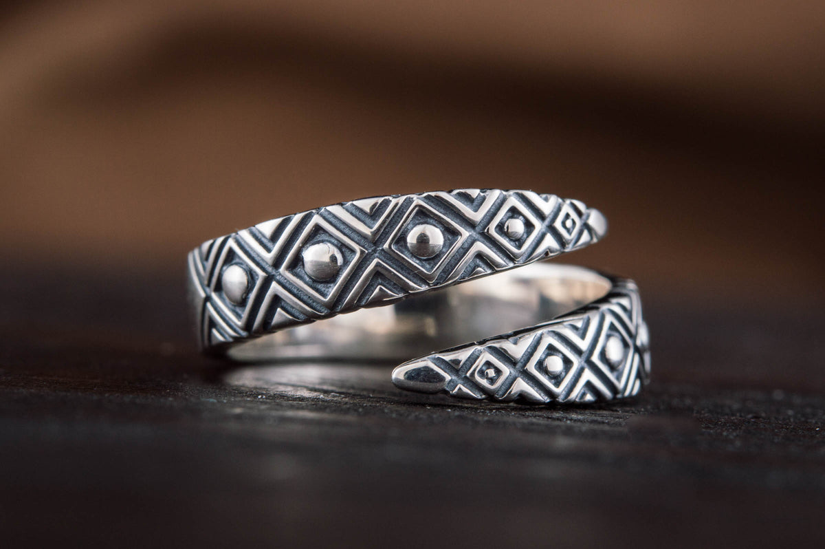 Snake Style Ring with Geometry Ornament Sterling Silver Jewelry-3