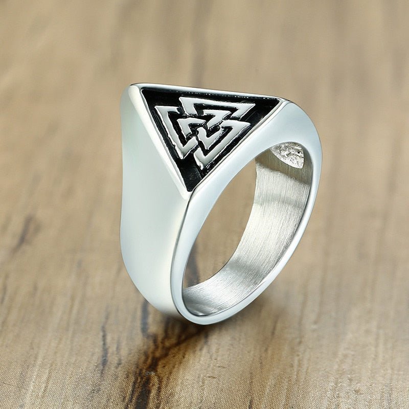 Sterling Silver Viking Triangle Shaped Valknut Ring-2