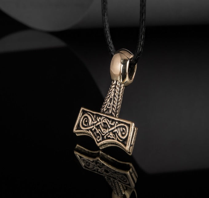 Thor&#39;s Hammer Pendant Bronze Mjolnir with Beautiful Ornament-2