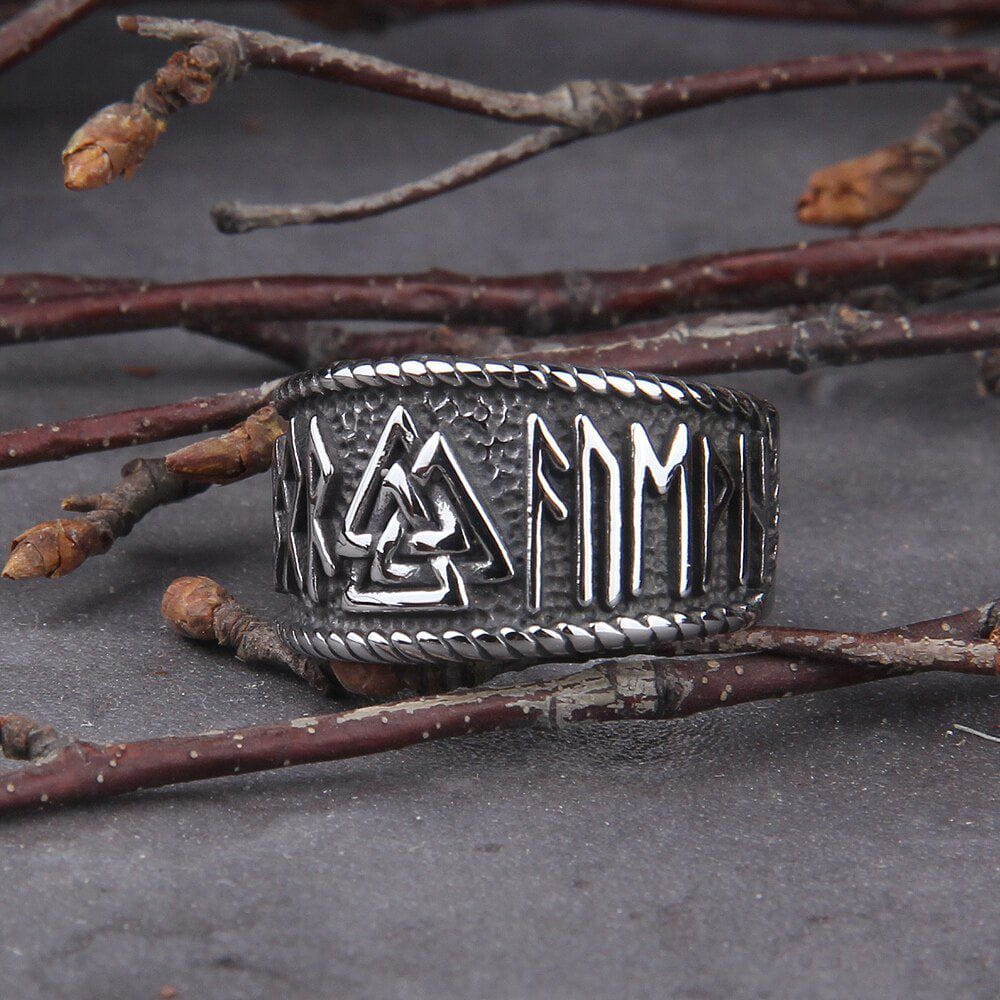 Valknut Ring with Futhark Band