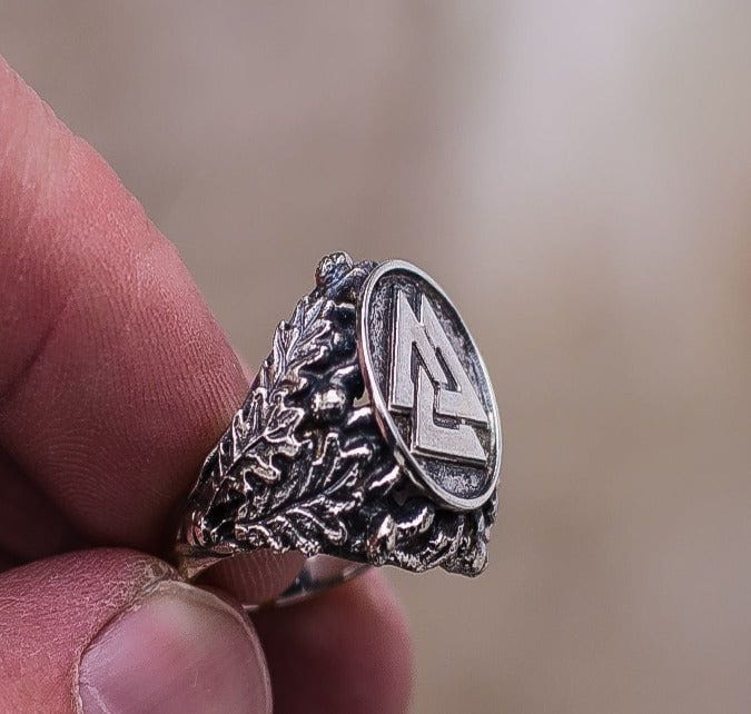 Valknut Ring with Oak Leaves and Acorns Sterling Silver Viking Ring-4