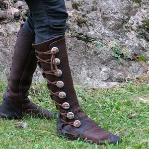Women Viking boots with embossing and faux fur “Eydis the Shieldmaiden” for  sale. Available in: brown leather, black leather, rubbed brown leather,  brown leather, black leather :: by medieval store ArmStreet