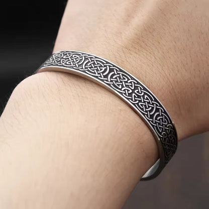 Viking Celtic Knotwork Cuff Bracelet | Endless Knot Design