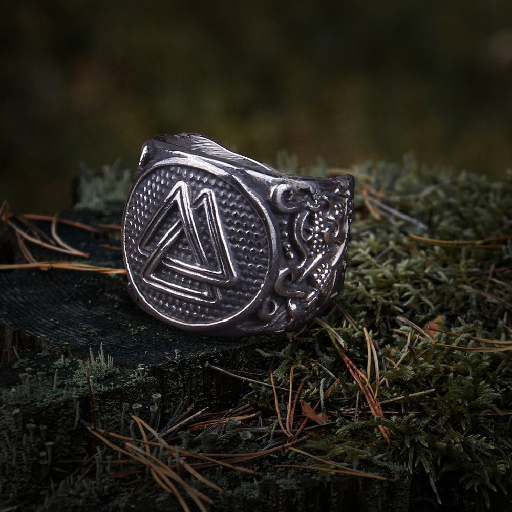 Viking Valknut Knotwork Ring