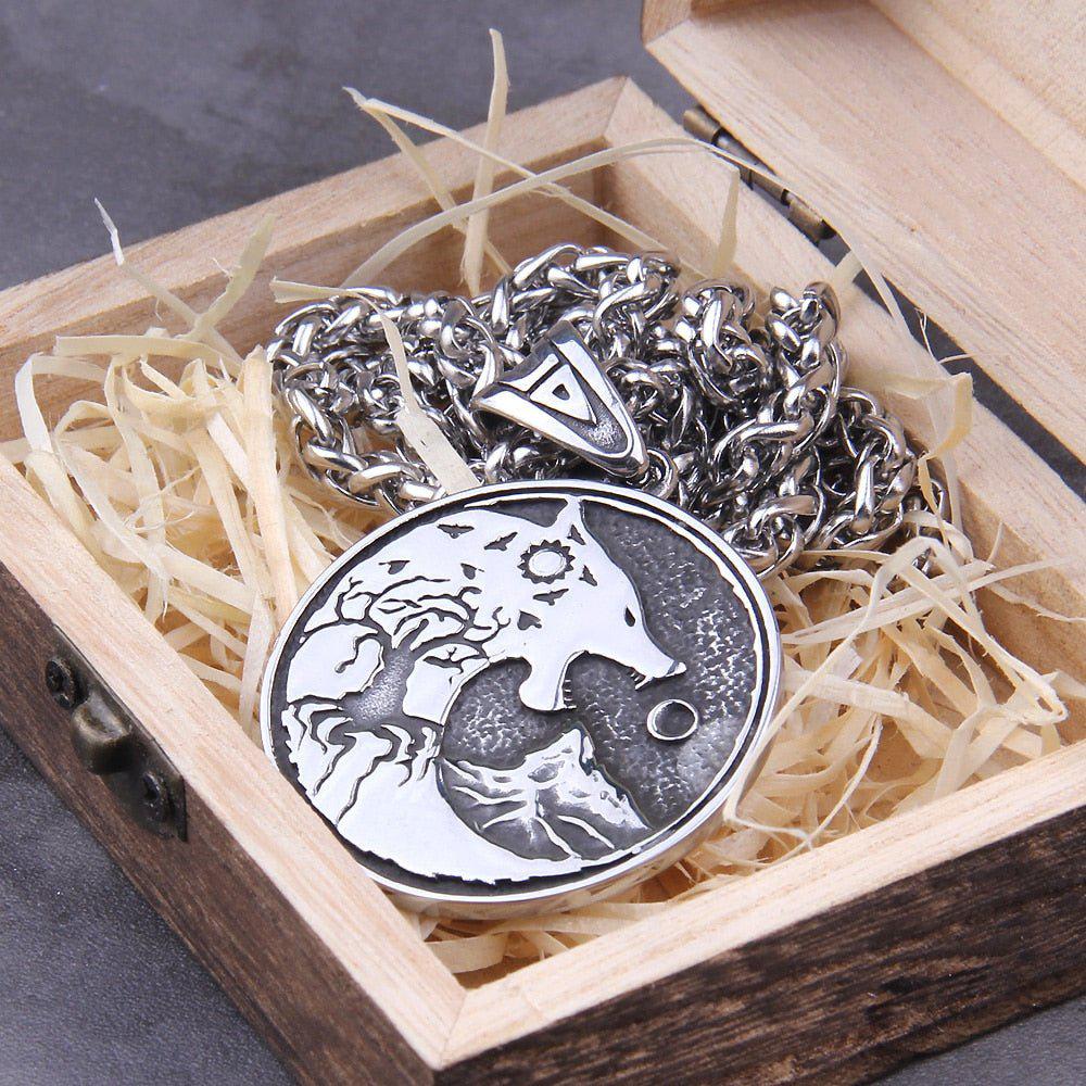 Skoll and hati necklace hotsell