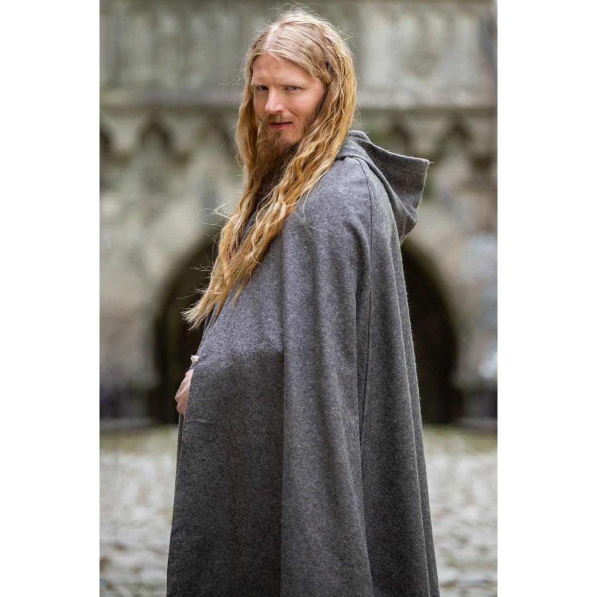 Wool Viking Cloak With Metal Wolf&#39;s Clasp for Men